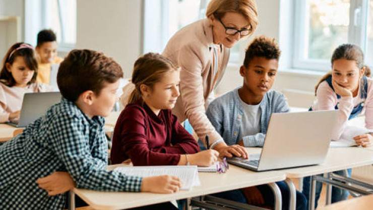 How to Teach Effectively in the Classroom?